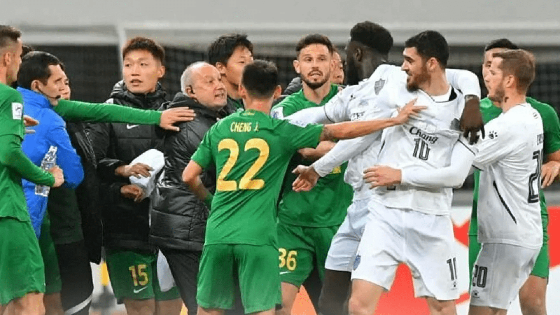 开云网页版-浙江队内部会议纪要流出：赛前内部沟通；亚冠使命明确；更衣室氛围转暖的简单介绍