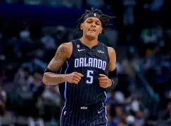 开云在线平台-阿贾克斯内部会议纪要流出：关键时刻复出首秀，NBA常规赛使命明确，临场指挥获称赞