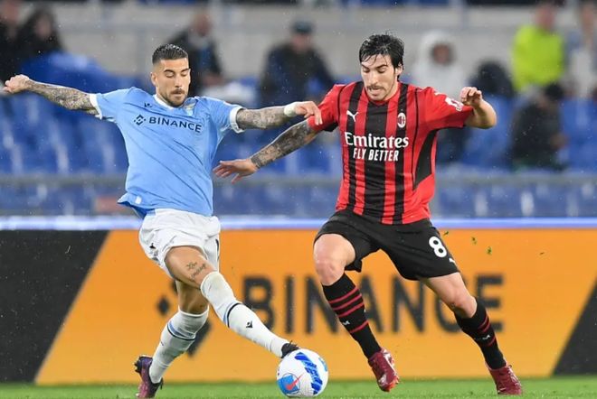 开云官网-包含里程碑夜AC米兰遗憾出局，意大利杯冲刺阶段刷纪录，压力陡增，心理建设被强调的词条